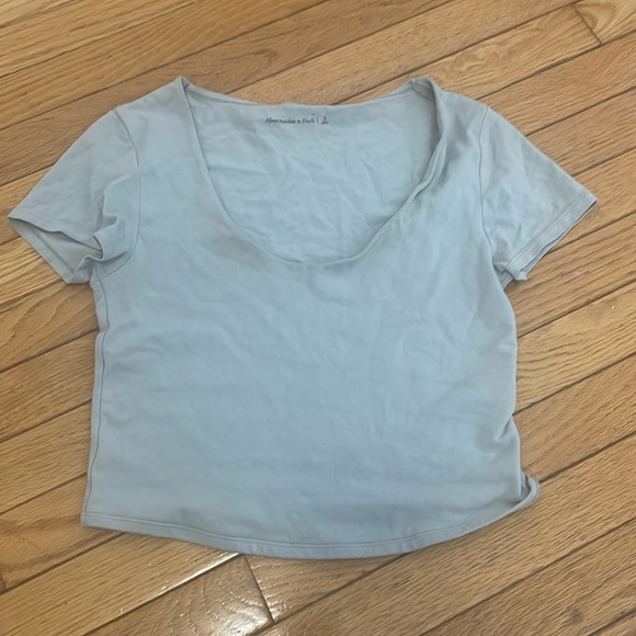 Abercrombie & Fitch Tops - Cropped top